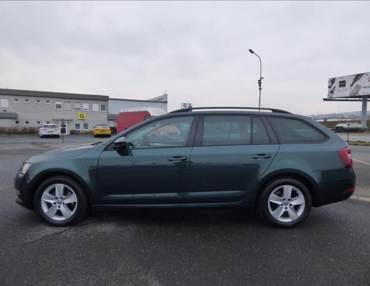 Škoda Octavia Kombi 2,0 l 110 kw