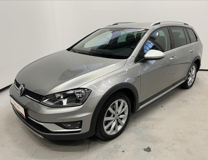 Volkswagen Golf Kombi 2,0 l 135 kw