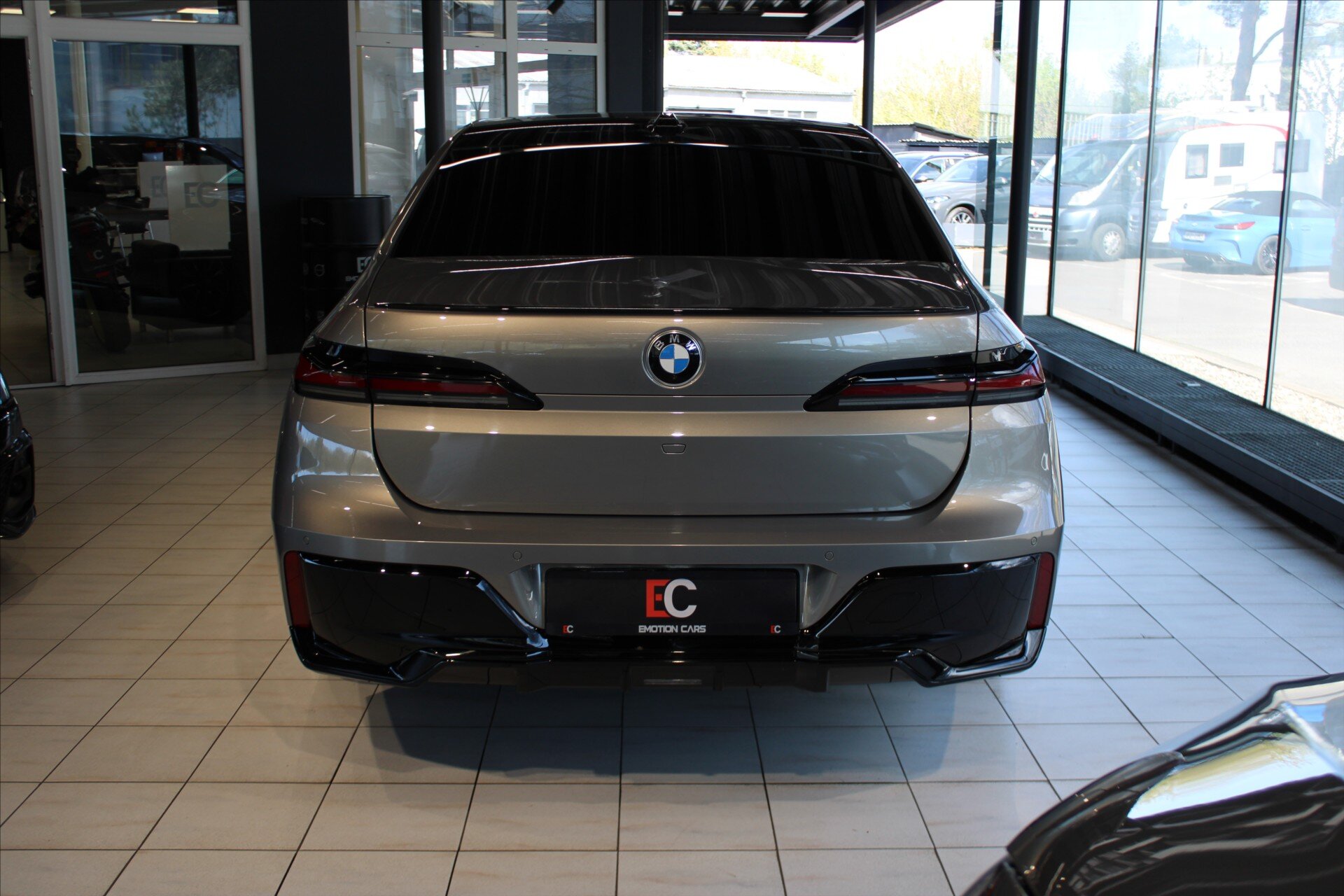 BMW Řada 7 Ostatní 3,0 l 210 kw