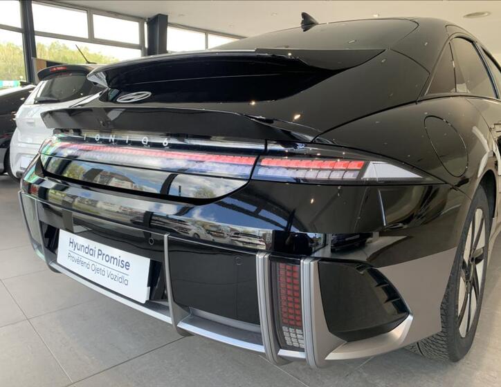 Hyundai Ioniq 6 53