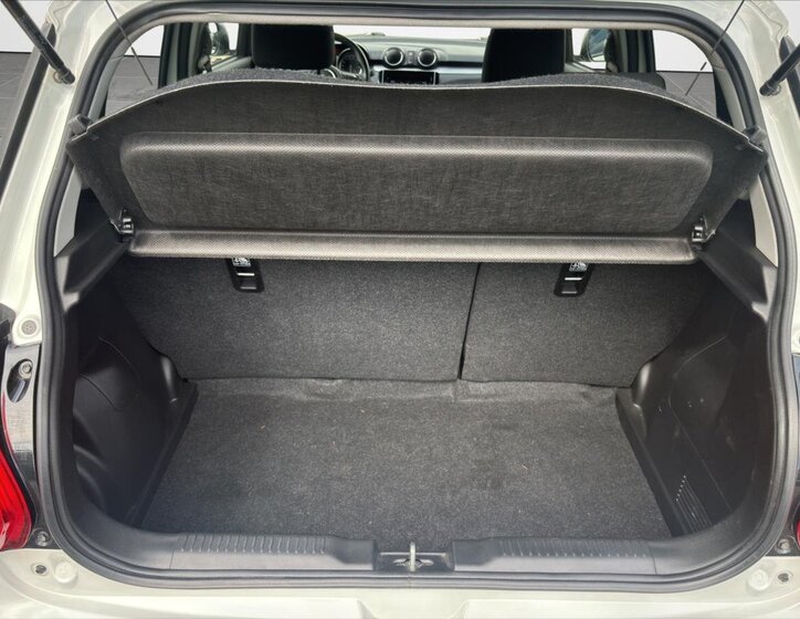 Suzuki Swift Hatchback 1,2 l 61 kw