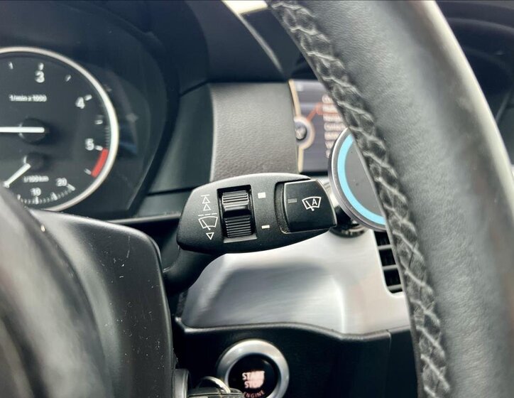 BMW Řada 5 Kombi 2,0 l 120 kw