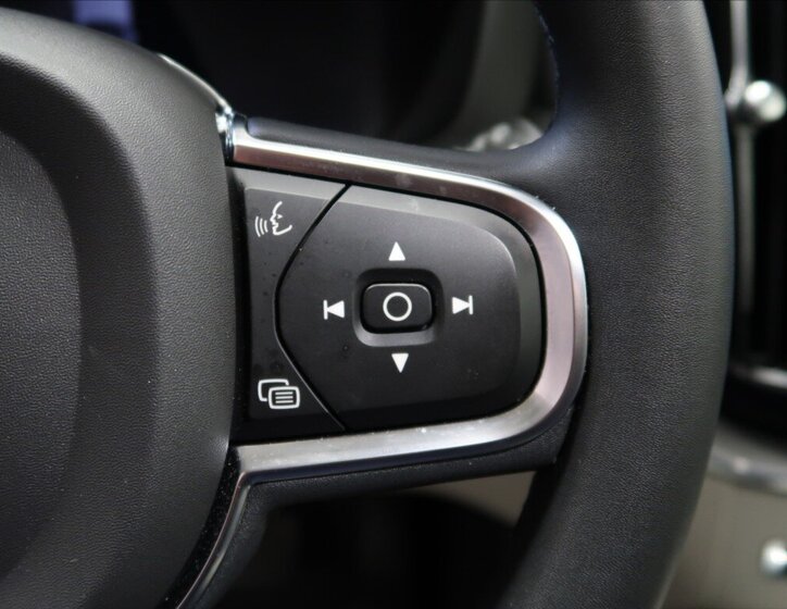 Volvo XC60 SUV 2,0 l 145 kw