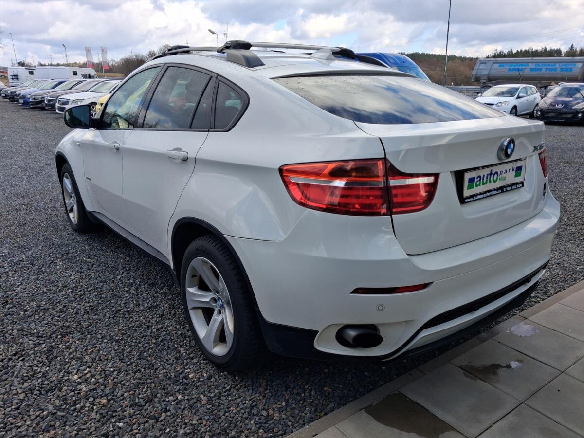 BMW X6 Kombi 3,0 l 180 kw