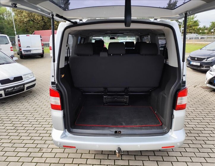 Volkswagen Caravelle Ostatní 2,5 l 96 kw