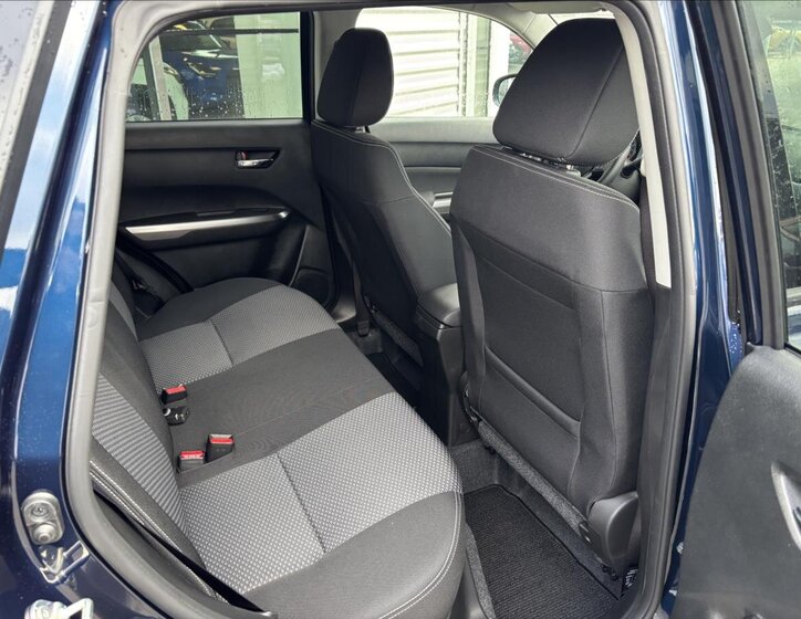 Suzuki Vitara SUV 1,4 l 81 kw