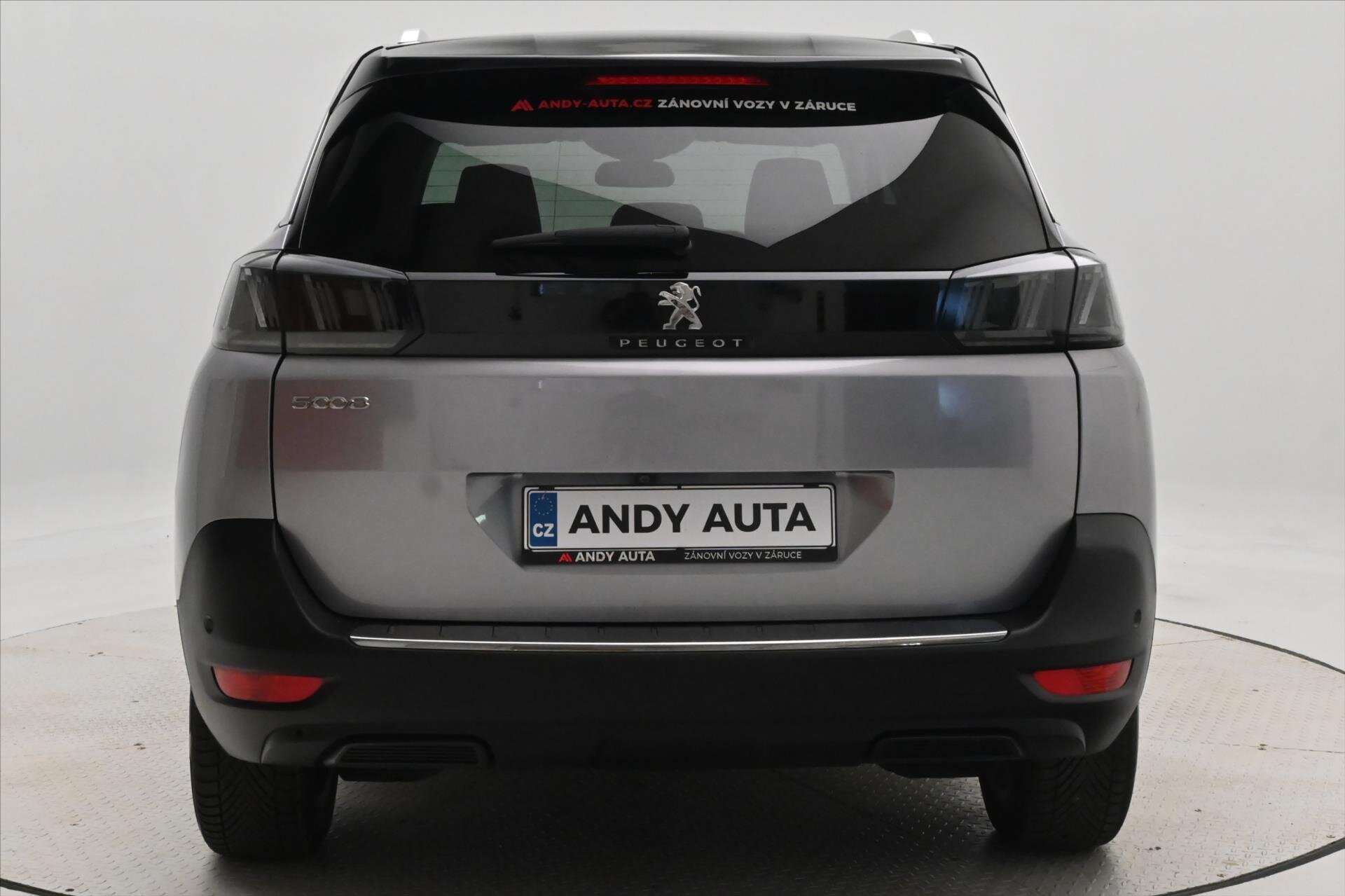 Peugeot 5008 SUV / Terénní 1,5 l 96 kw