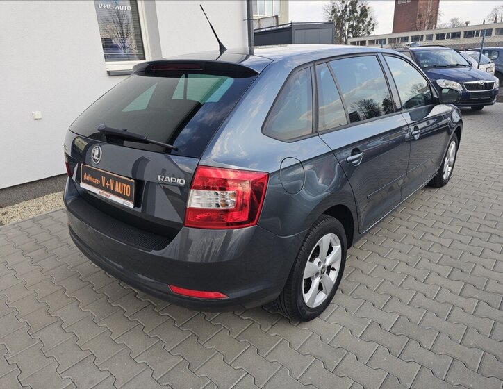 Škoda Rapid Hatchback 1,2 l 77 kw