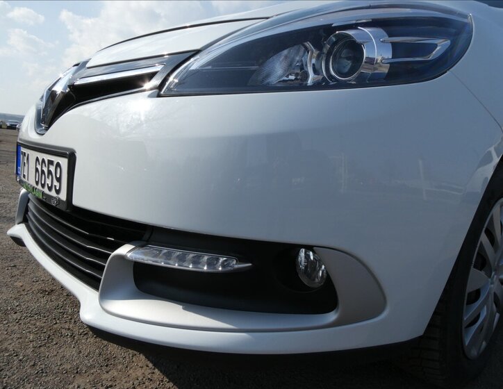 Renault Scénic MPV 1,5 l 81 kw