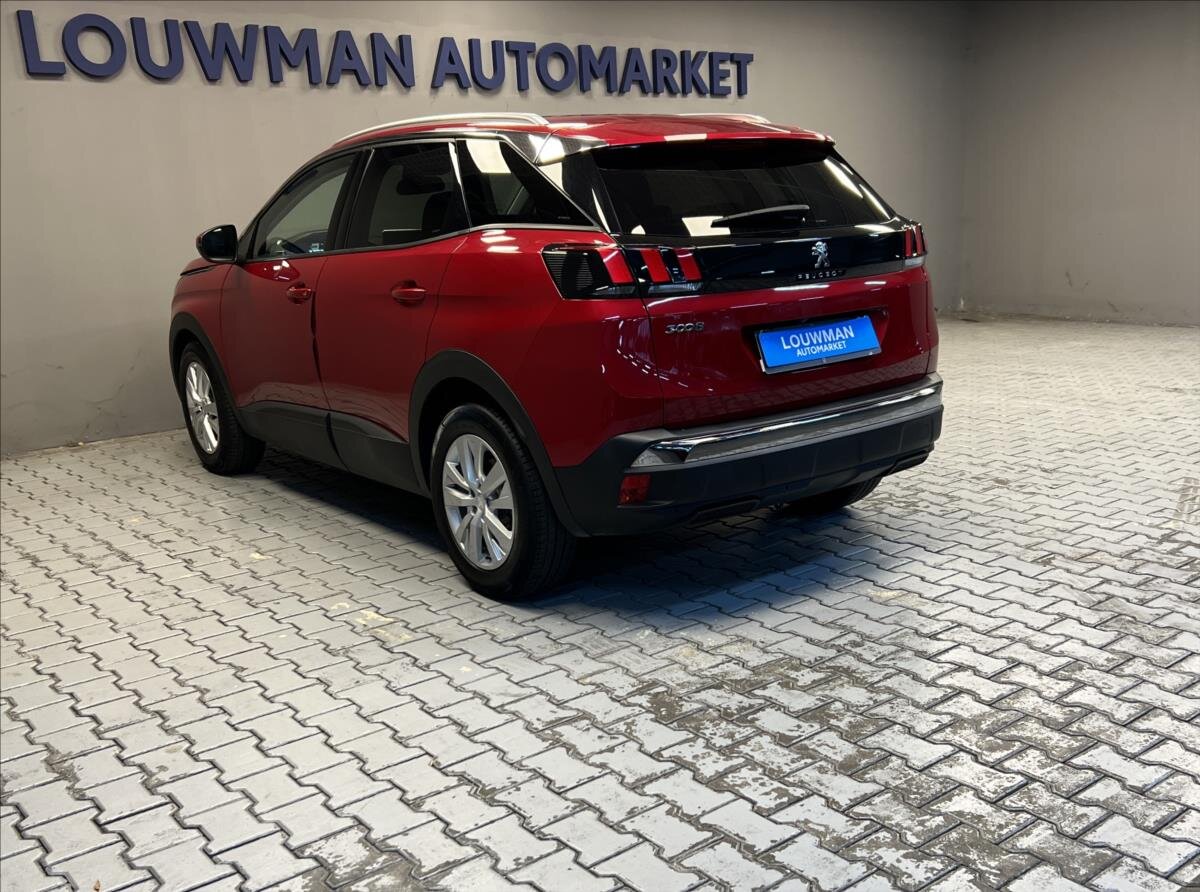 Peugeot 3008 SUV 1,2 l 96 kw