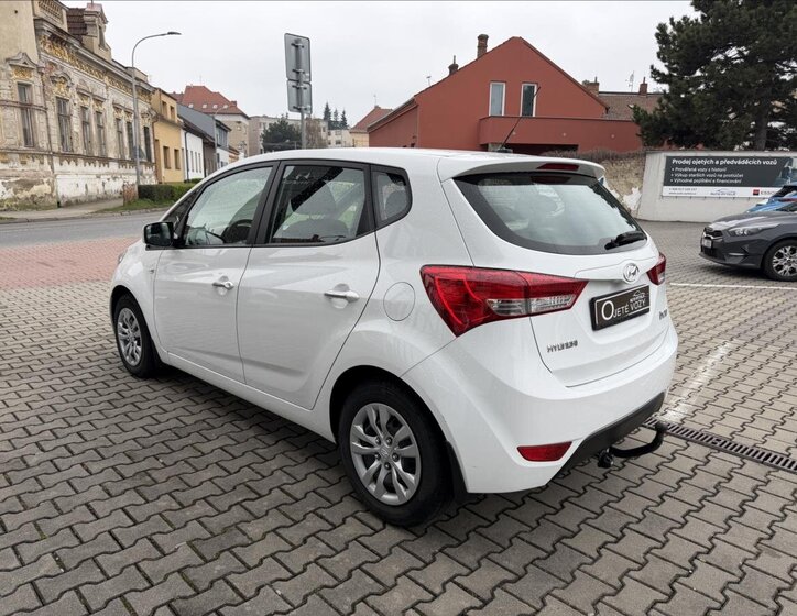 Hyundai ix20 MPV 1,6 l 91 kw