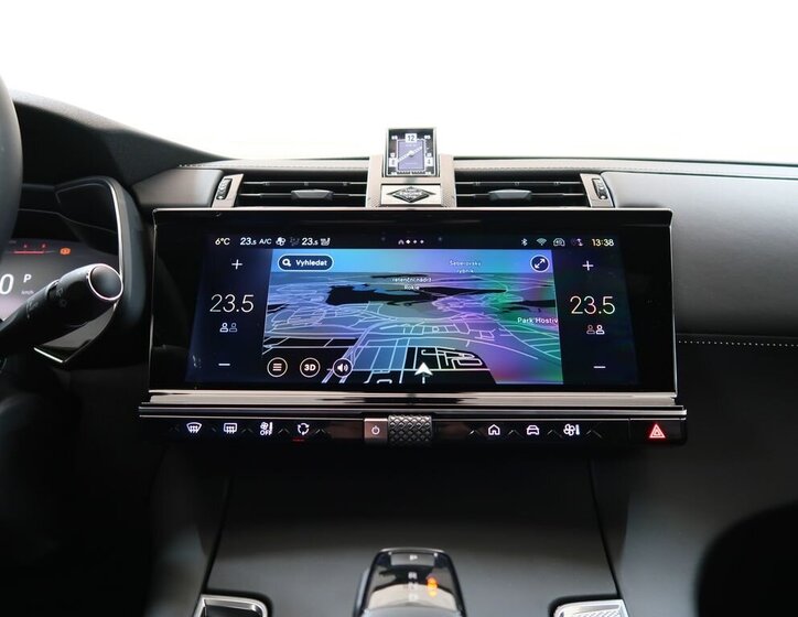 DS Automobiles DS7 Crossback 27