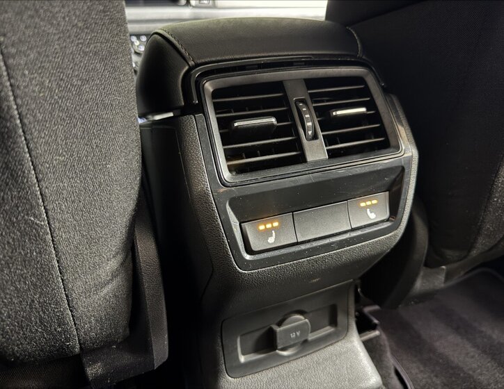 Škoda Kodiaq SUV / Terénní 1,5 l 110 kw