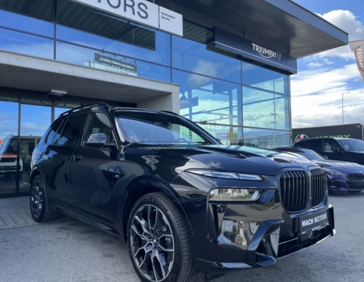 BMW X7 4