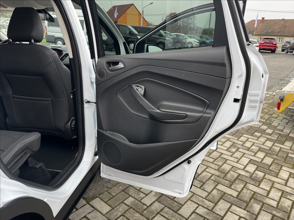 Ford Kuga Kombi 2,0 l 132 kw