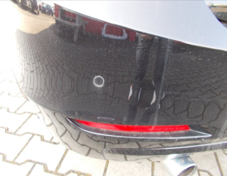 BMW Řada 3 Sedan / Limuzína 2,0 l 135 kw