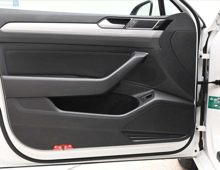 Volkswagen Passat Kombi 2,0 l 110 kw