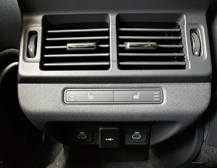 Land Rover Range Rover Evoque SUV / Terénní 2,0 l 147 kw