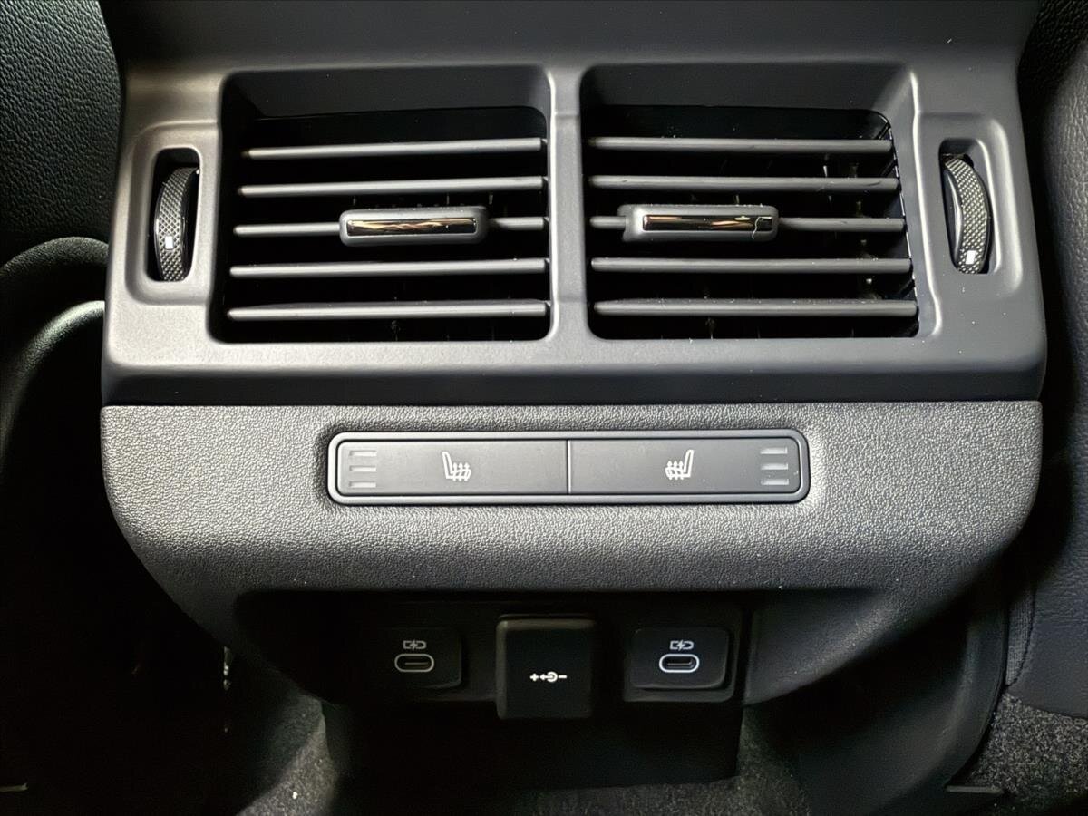 Land Rover Range Rover Evoque SUV / Terénní 2,0 l 147 kw