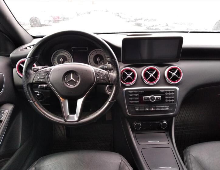 Mercedes-Benz Třídy A 11