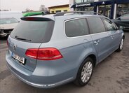 Volkswagen Passat Kombi 2,0 l 103 kw