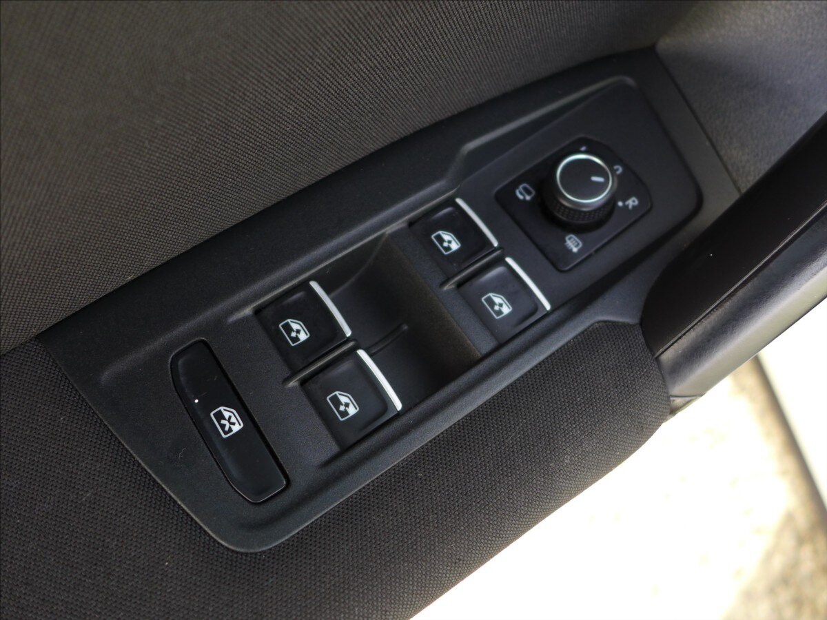 Volkswagen Tiguan SUV / Terénní 2,0 l 110 kw