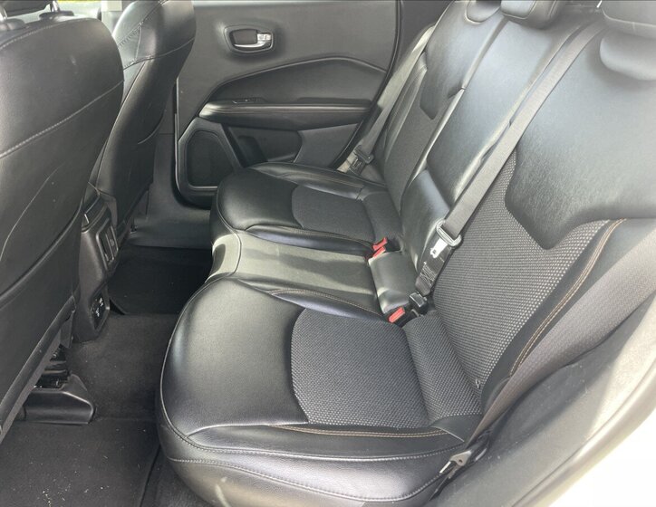 Jeep Compass SUV / Terénní 2,0 l 103 kw