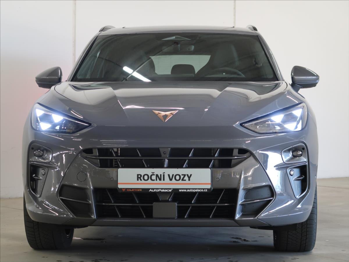 Cupra Terramar SUV / Terénní 2,0 l 195 kw