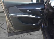 Peugeot 3008 SUV / Terénní 1,2 l 96 kw