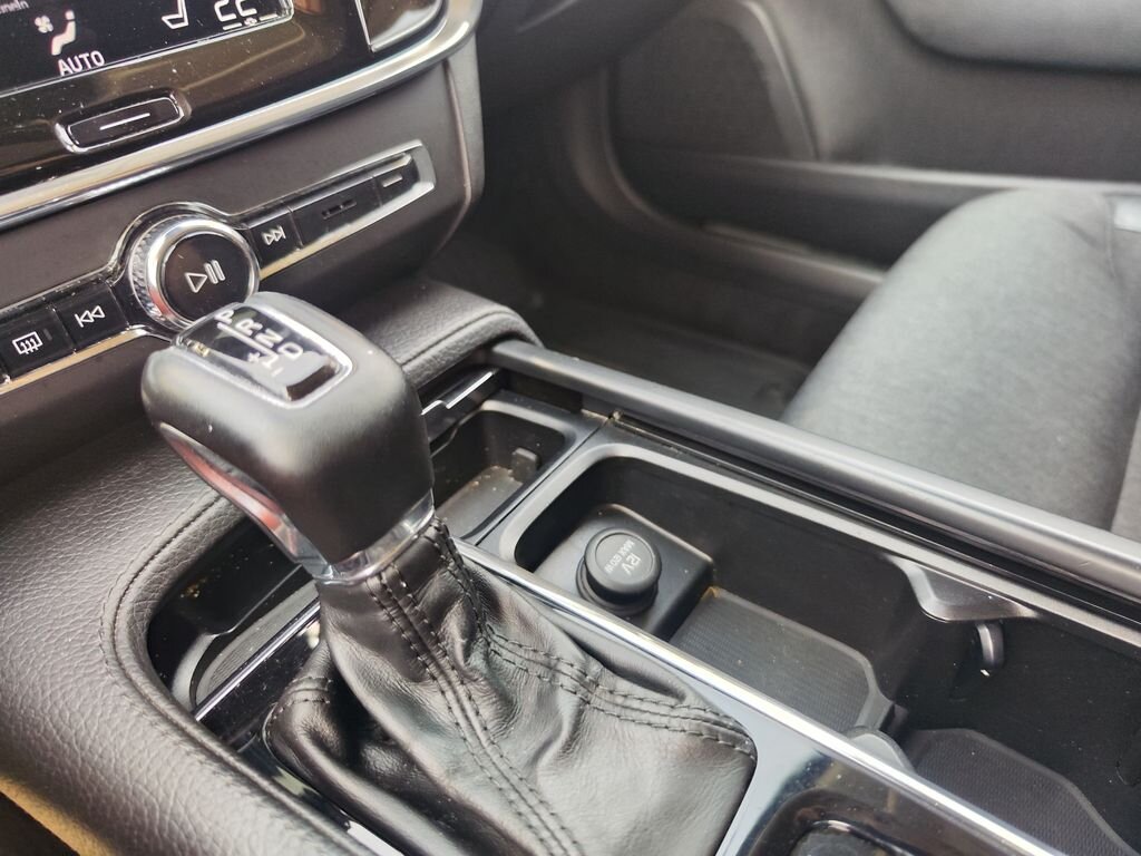 Volvo V90 Kombi 2,0 l 140 kw