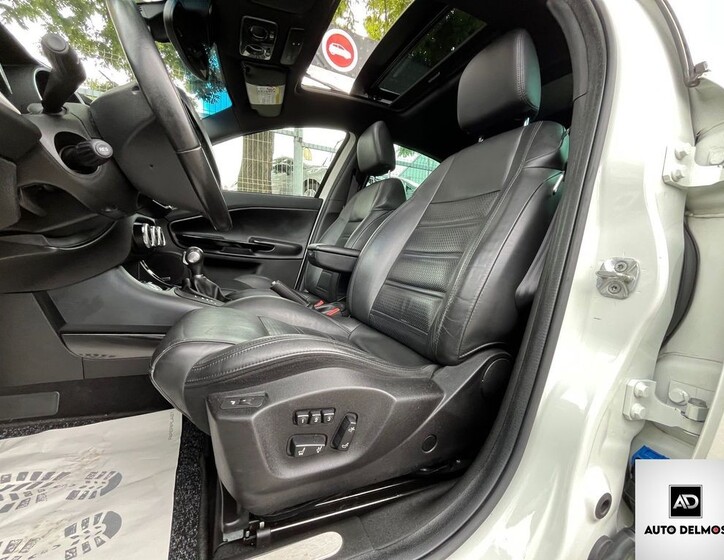 Alfa Romeo Giulietta 30