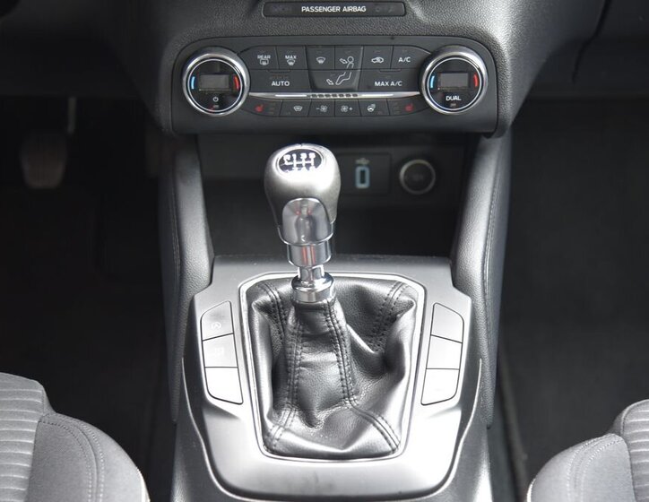 Ford Focus Kombi 1,5 l 110 kw