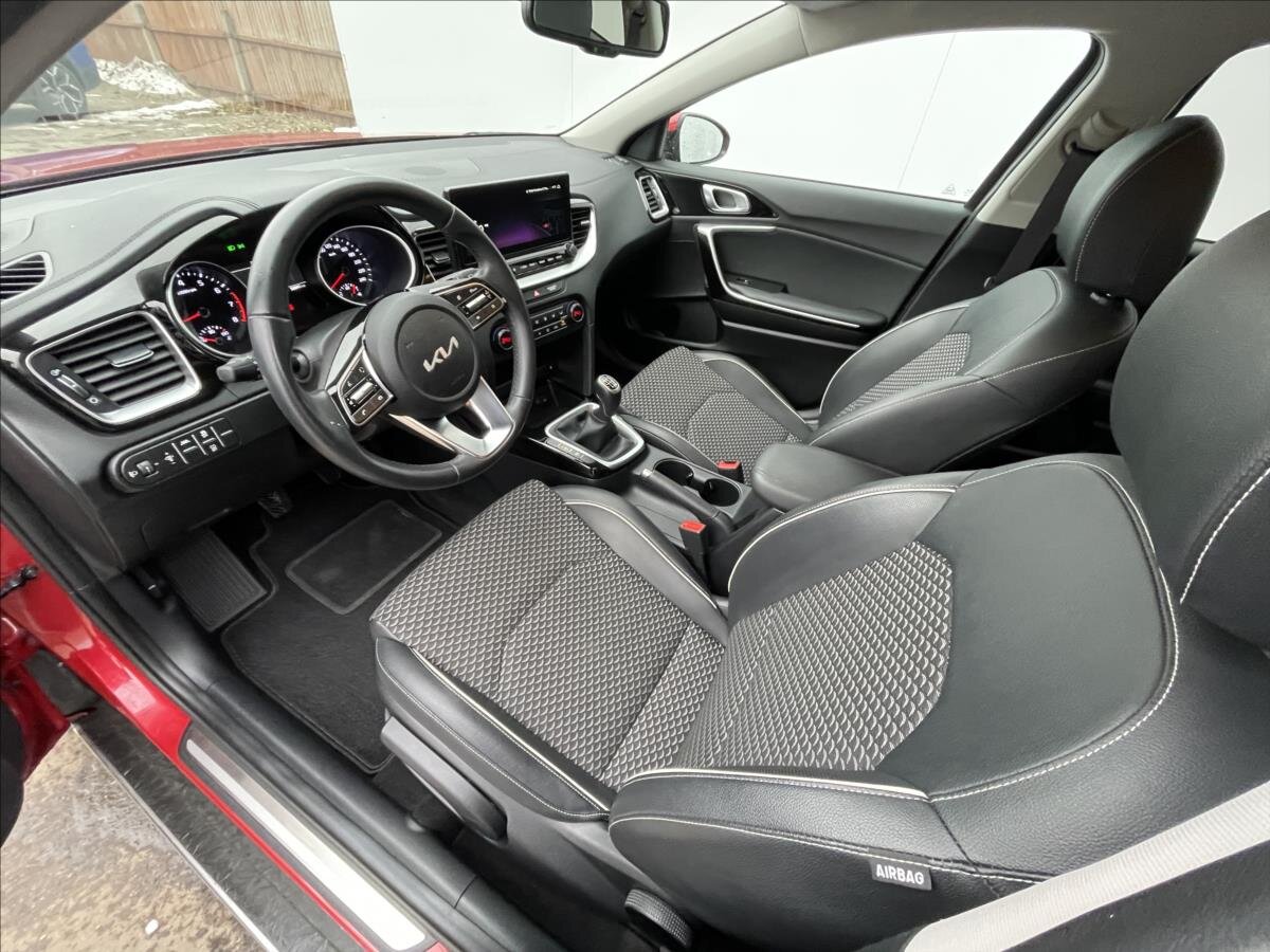 KIA XCeed Hatchback 1,5 l 118 kw