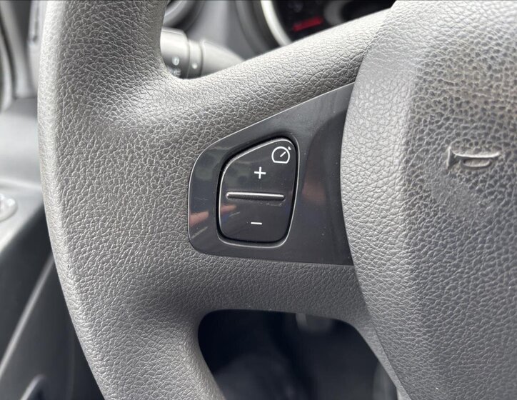 Renault Trafic Skříň 2,0 l 88 kw