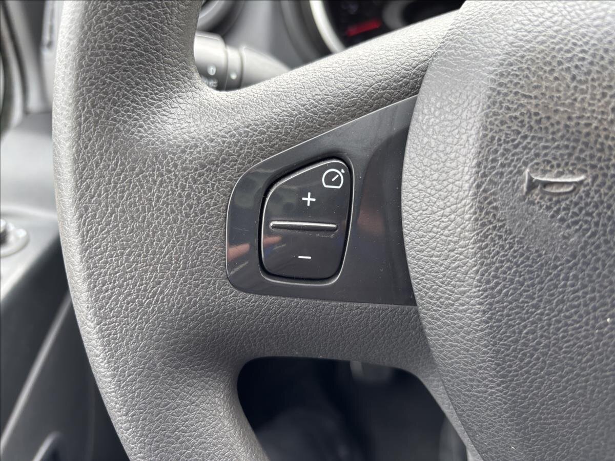 Renault Trafic Skříň 2,0 l 88 kw