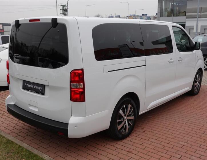Toyota ProAce Verso 4