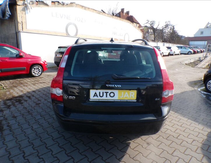 Volvo V50 Kombi 2,4 l 103 kw