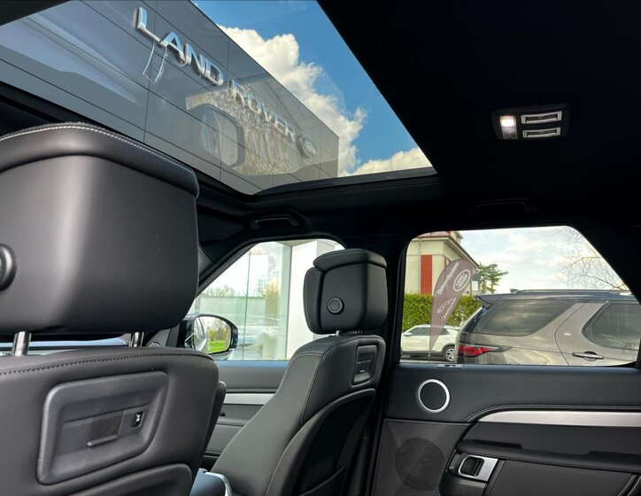 Land Rover Discovery SUV / Terénní 3,0 l 257 kw