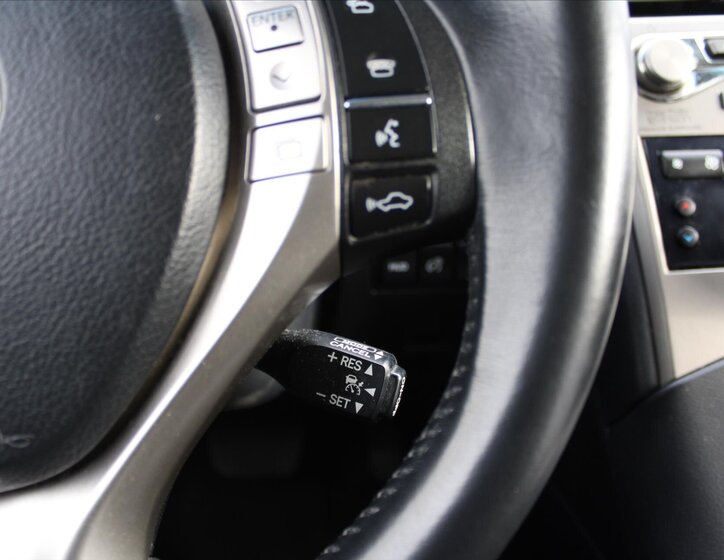 Lexus RX 450h SUV 3,5 l 183 kw