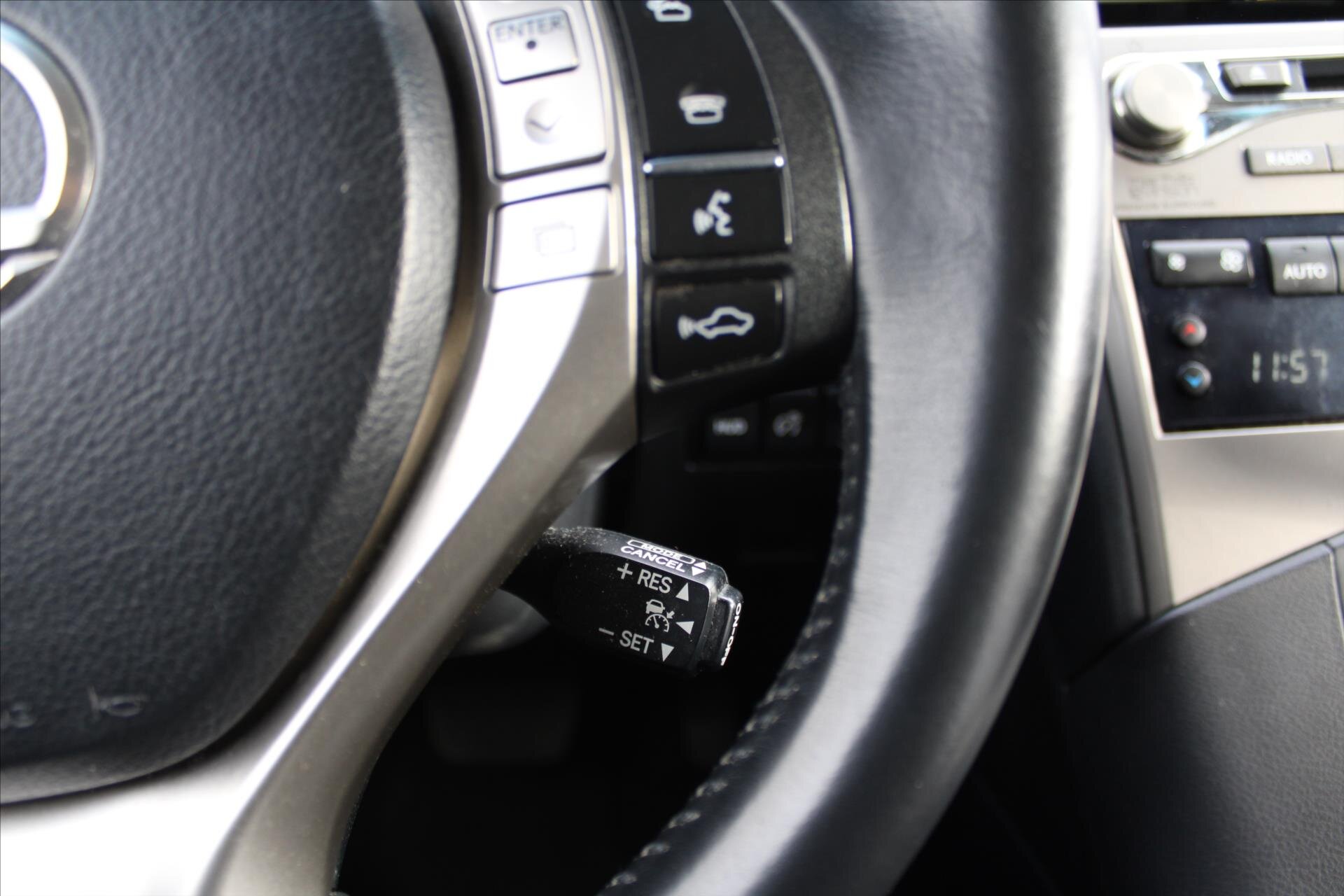 Lexus RX 450h SUV 3,5 l 183 kw