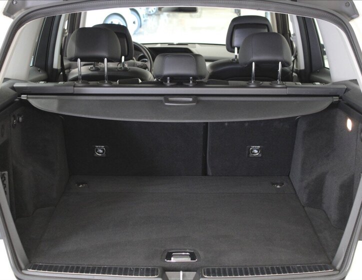 Mercedes-Benz GLK SUV 2,1 l 125 kw