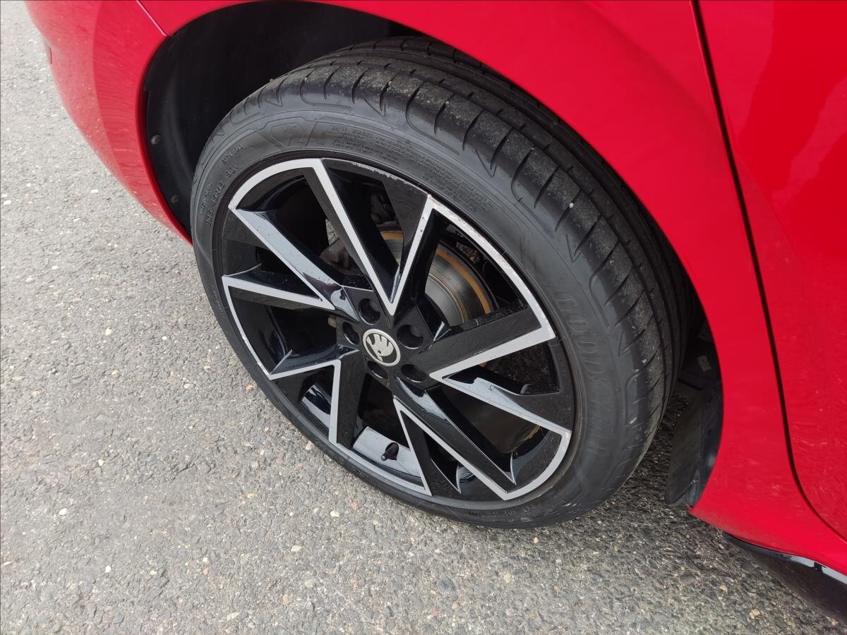 Škoda Scala Hatchback 1,5 l 110 kw