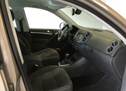 Volkswagen Tiguan 12