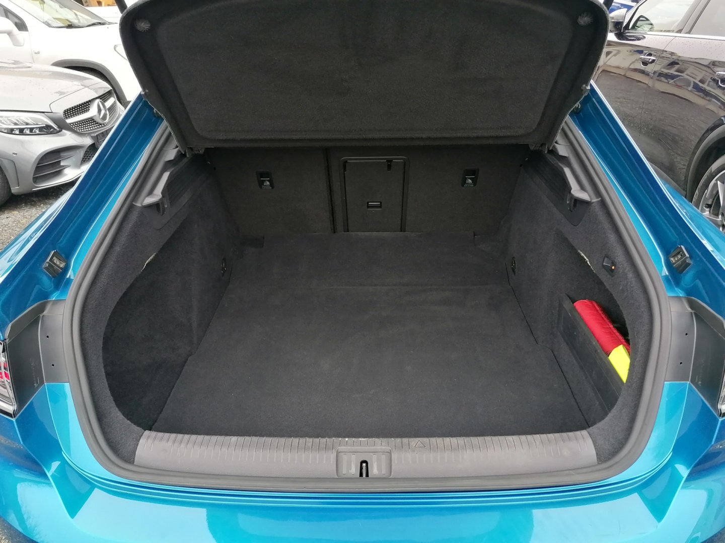 Volkswagen Arteon Sedan / Limuzína 2,0 l 110 kw