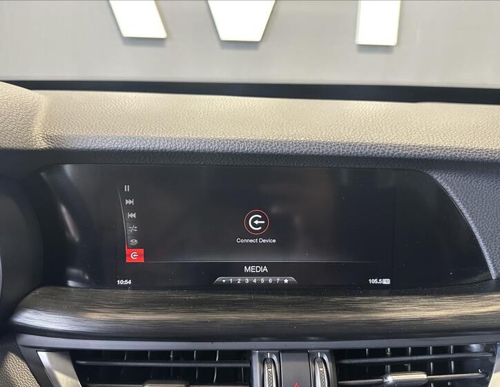 Alfa Romeo Stelvio 39