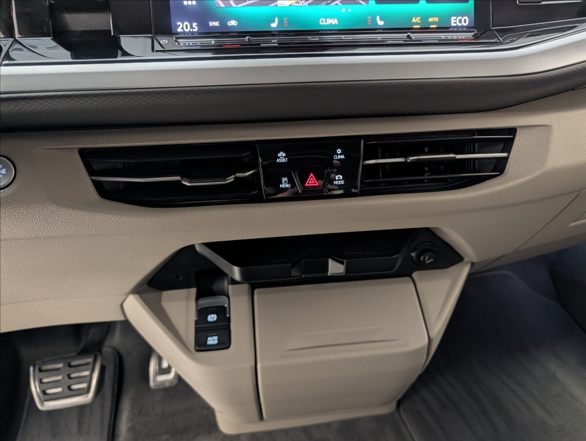 Volkswagen Multivan VAN / Minibus 0,0 180 kw