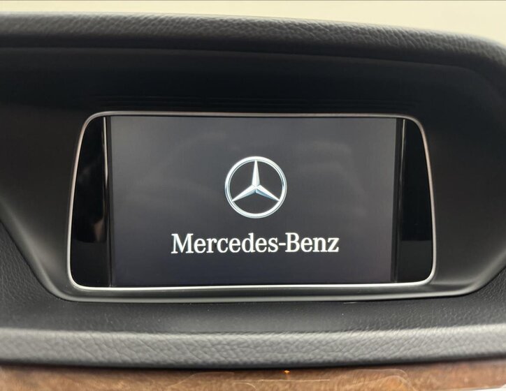 Mercedes-Benz Třídy E Kombi 3,0 l 170 kw