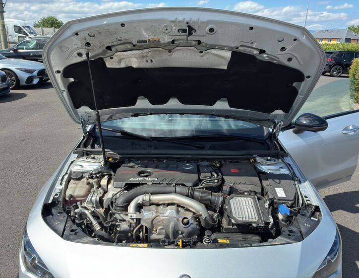 Mercedes-Benz CLA 18