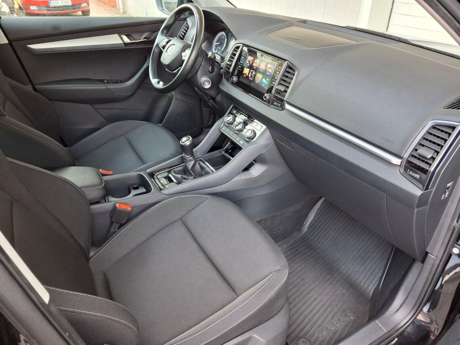 Škoda Karoq SUV / Terénní 1,5 l 110 kw