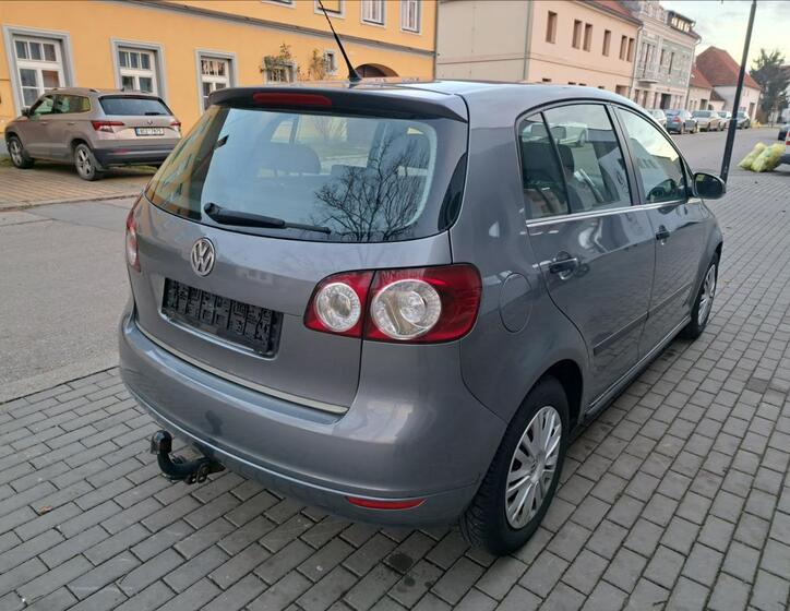 Volkswagen Golf Plus 10